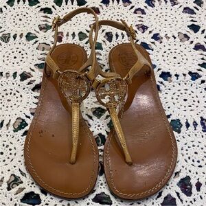 Tory Burch Sabdals(7.5)